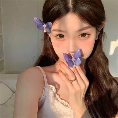 八零偷听女儿心声，全家逆天改命